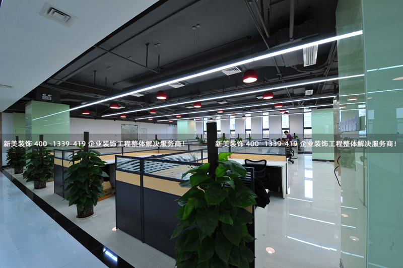 現(xiàn)代辦公室裝修大氣實(shí)用的設(shè)計風(fēng)格分享